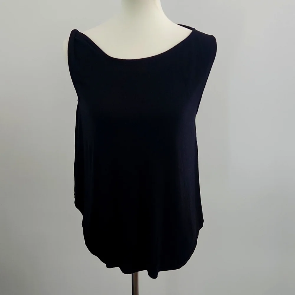 NWOT FP Asymmetrical Tank